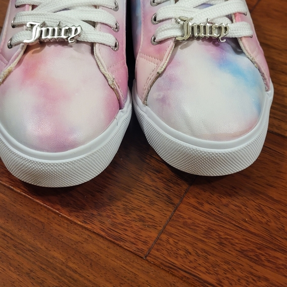 Juicy Couture Clarity Slip on Sneaker - Picture 8 of 9